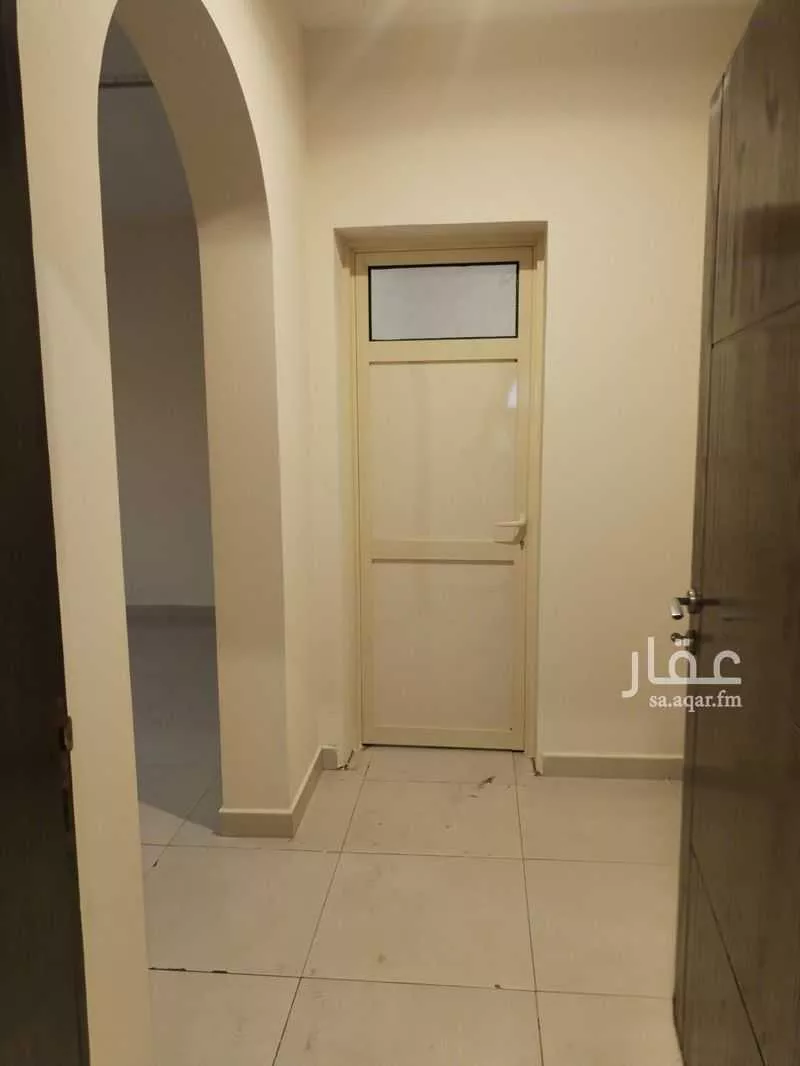 عمارة 3988 م² في الأثير 20