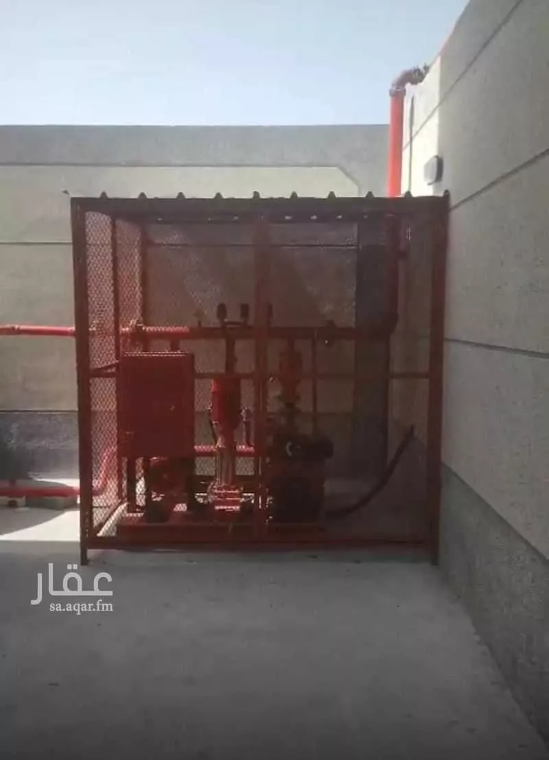 warehouse in Dahiat King Fahd, Eastern Province 5