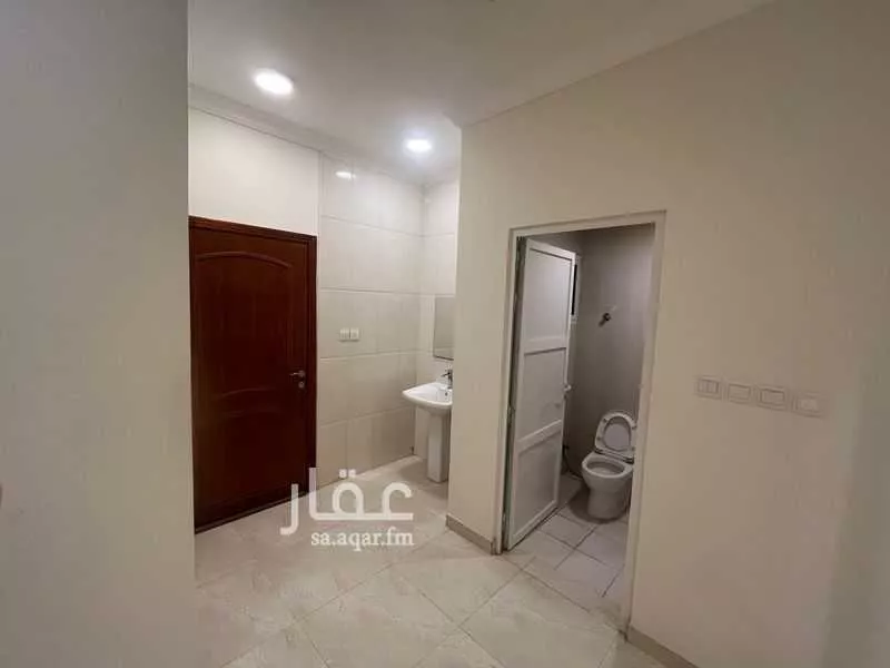 720 sqm building in Hajar 12