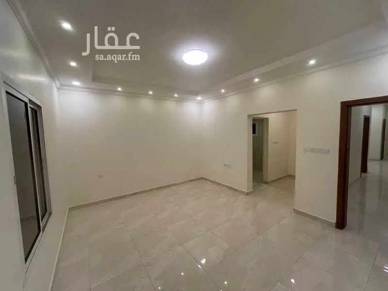 720 sqm building in Hajar 7