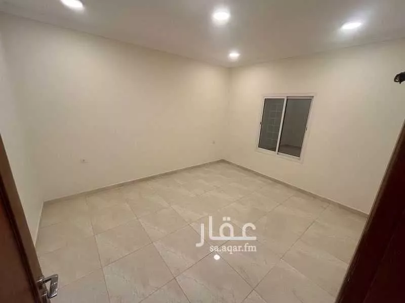 720 sqm building in Hajar 9