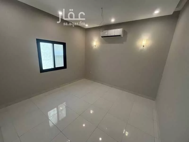 عمارة 1194 م² في الجامعة 2
