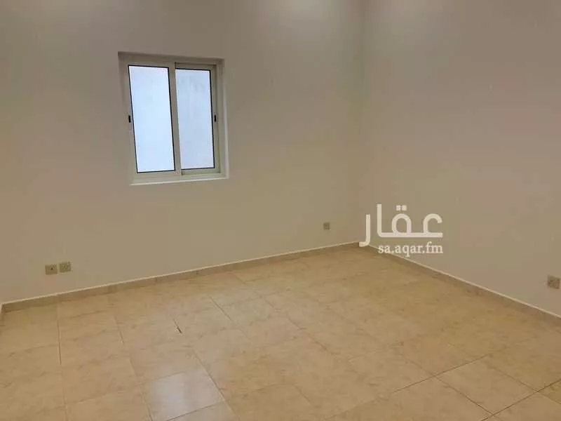 700 sqm building in Hajar 5