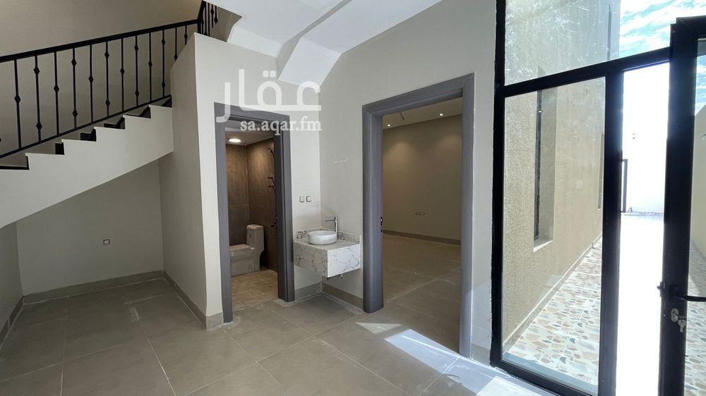 3 bedroom villa in Al Amwaj, Eastern Province 8