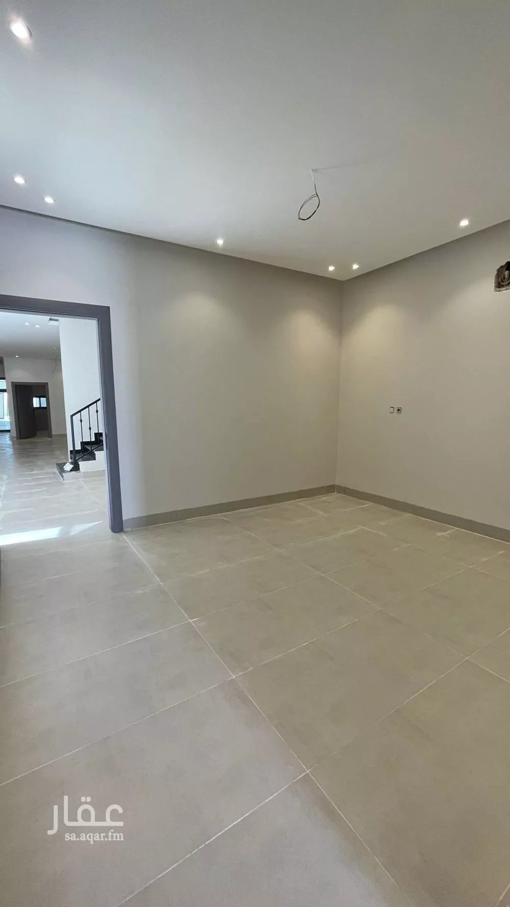 6 bedroom villa in Al Amwaj 12