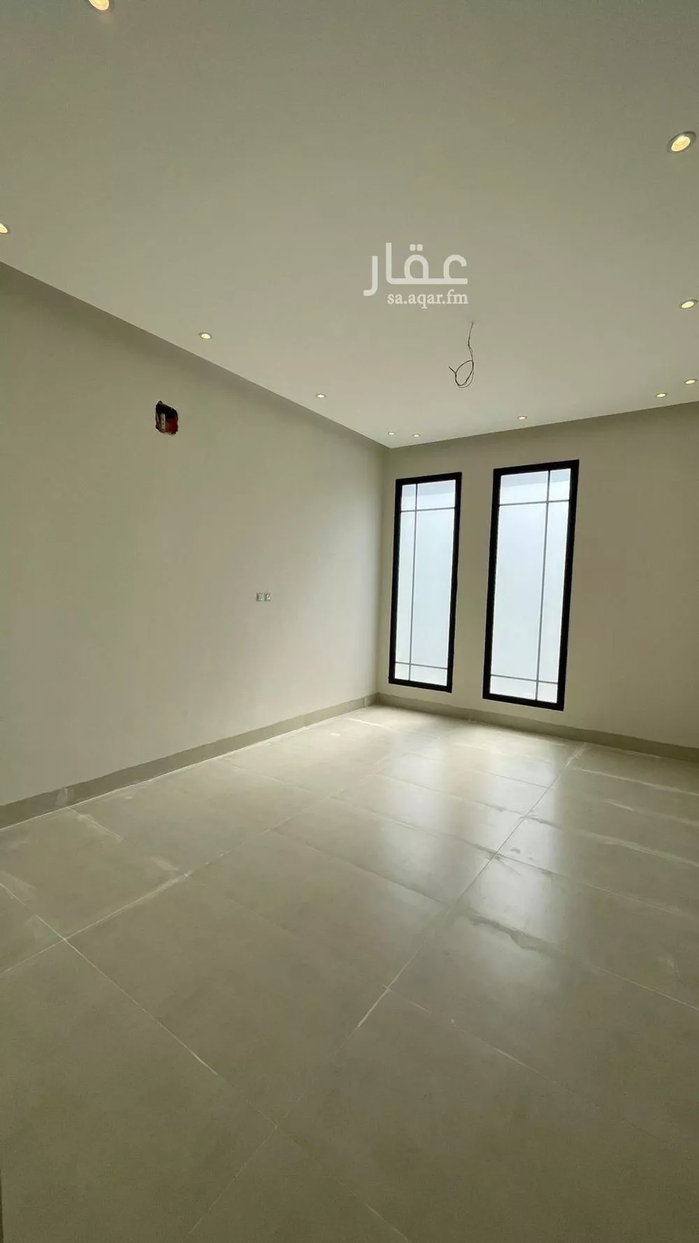 6 bedroom villa in Al Amwaj 20