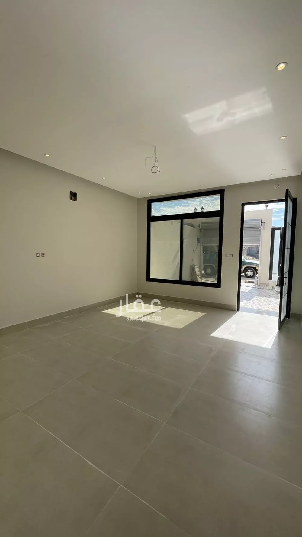 6 bedroom villa in Al Amwaj 5