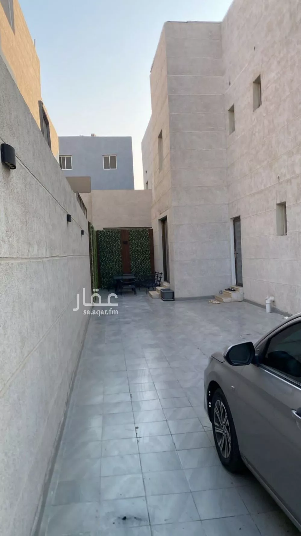 7 bedroom villa in Al Amwaj 4