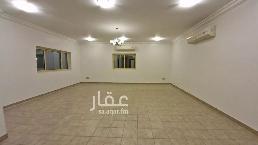 فيلا 6 غرف في الراكة الجنوبية 13