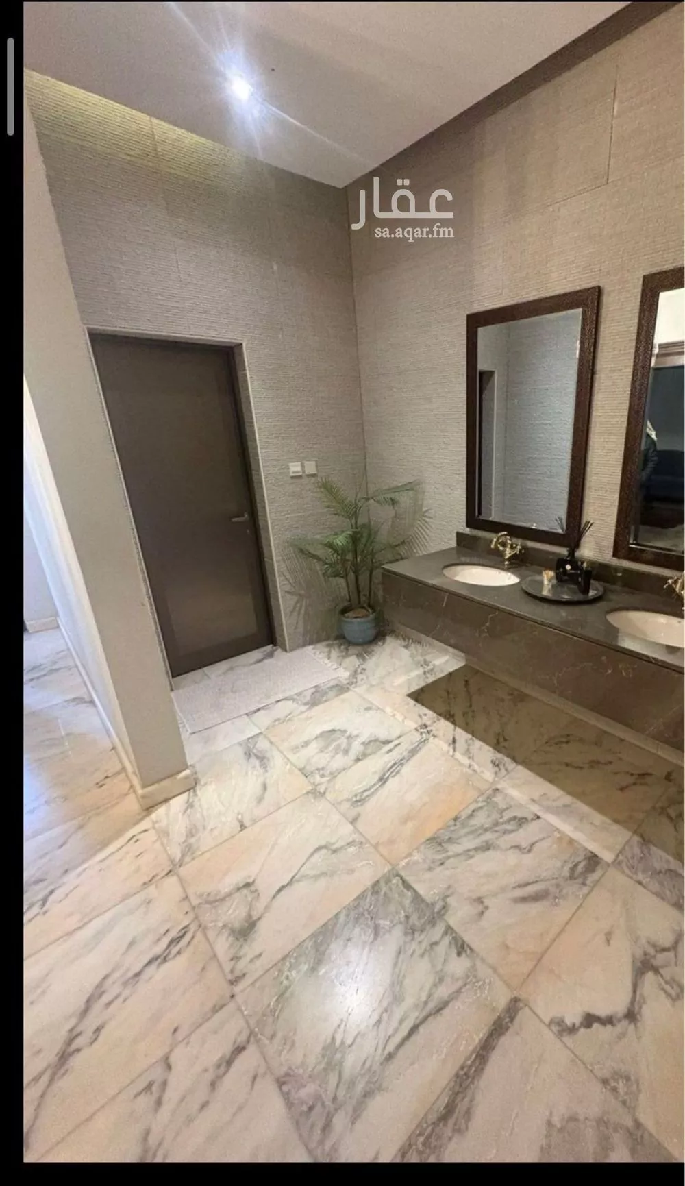 5 bedroom villa in Al Lulu 7