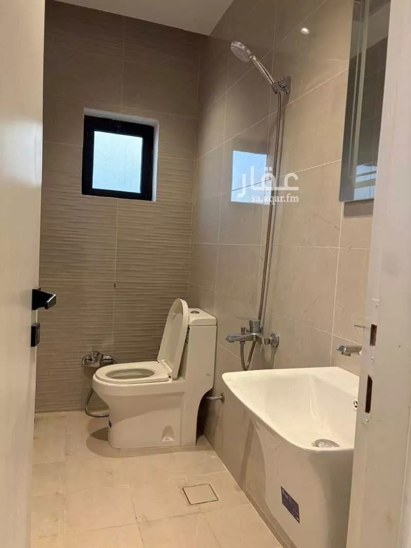 2 bedroom apartment in Qurwa, Taif 3