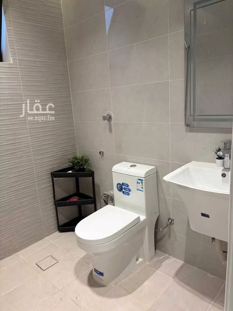 2 bedroom apartment in Qurwa, Taif 8
