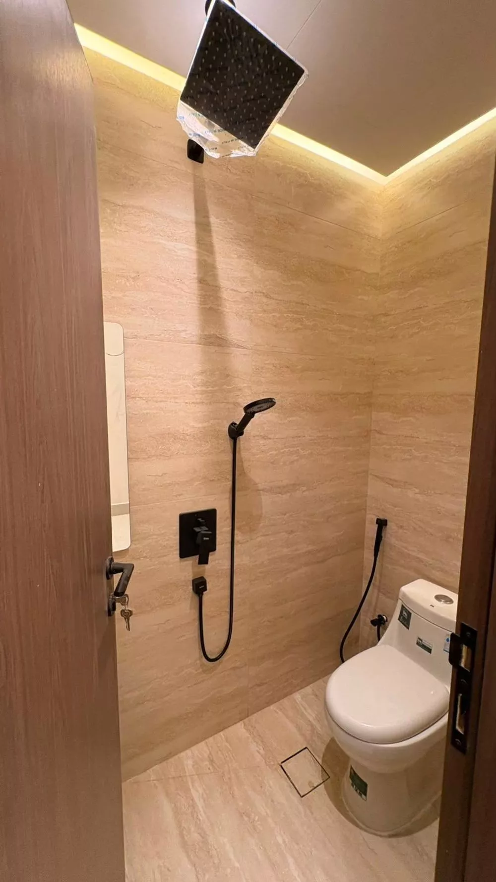 5 bedroom apartment in Al Salam, Madinah 2