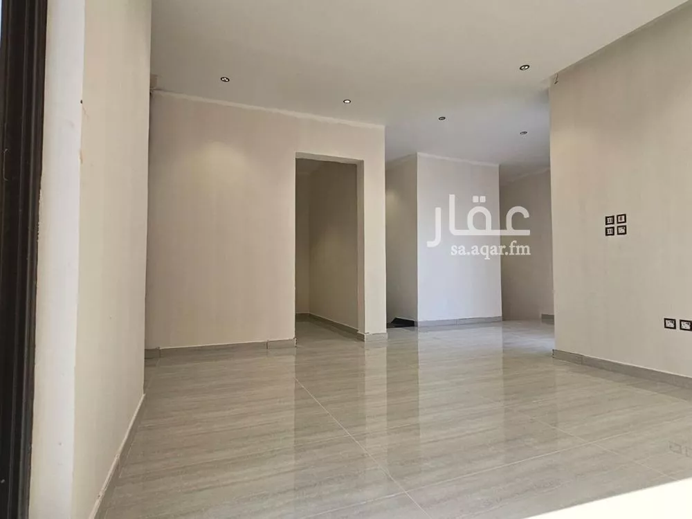فيلا 6 غرف في الأمواج 5