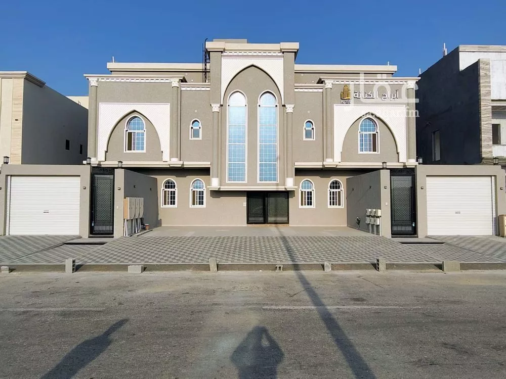 4 bedroom apartment in Al Amwaj, Eastern Province