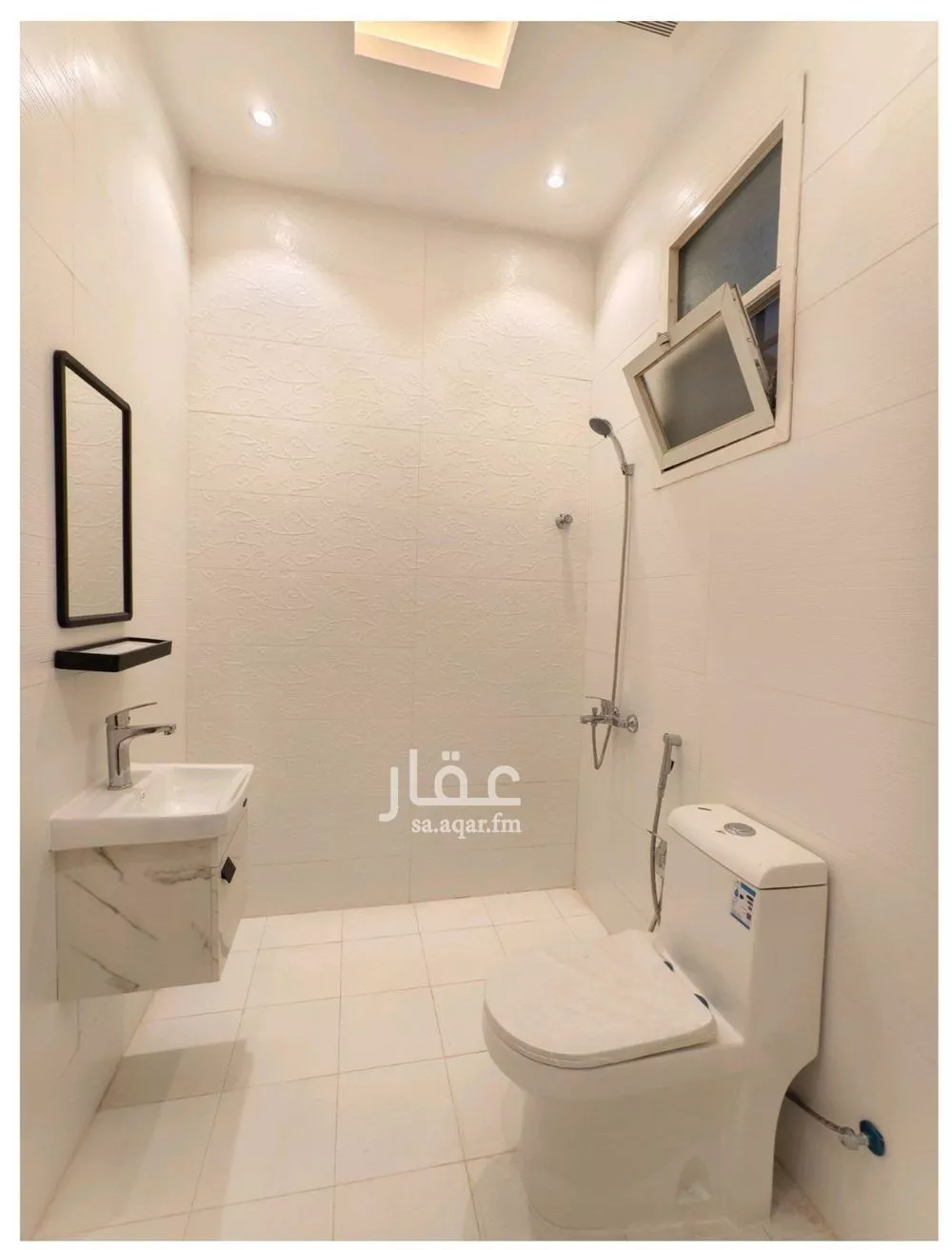 1 bedroom apartment in Ad Dhubbat 5