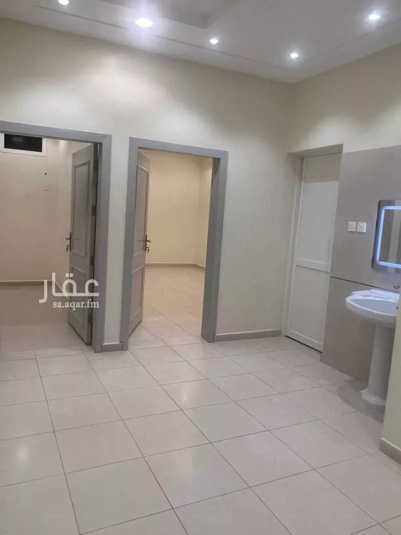 4 bedroom apartment in Al Fath, Khamis Mushait 3