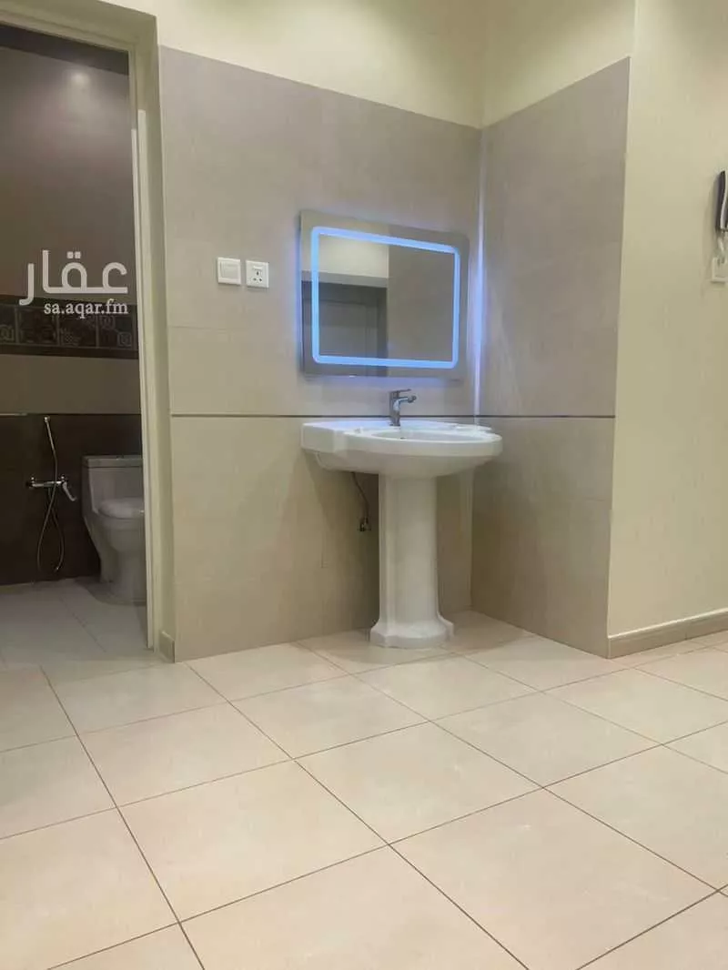 4 bedroom apartment in Al Fath, Khamis Mushait 7