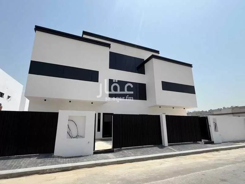 4 bedroom villa in Al Qashlah, Eastern Province 3