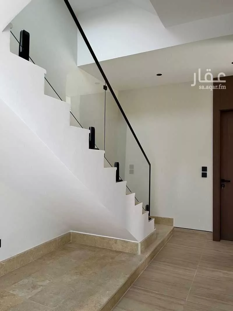4 bedroom villa in Al Qashlah, Eastern Province 6
