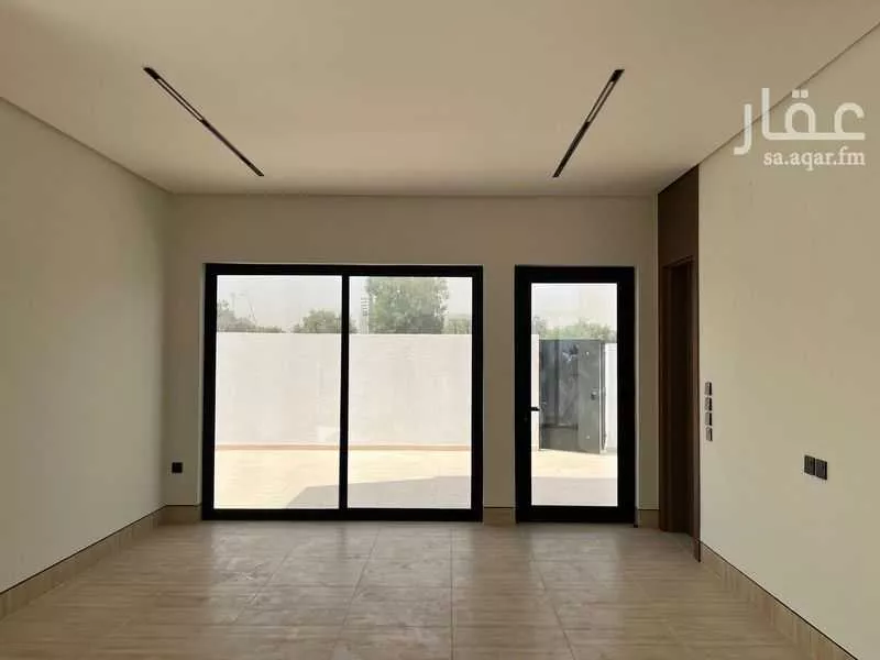 4 bedroom villa in Al Qashlah, Eastern Province 5