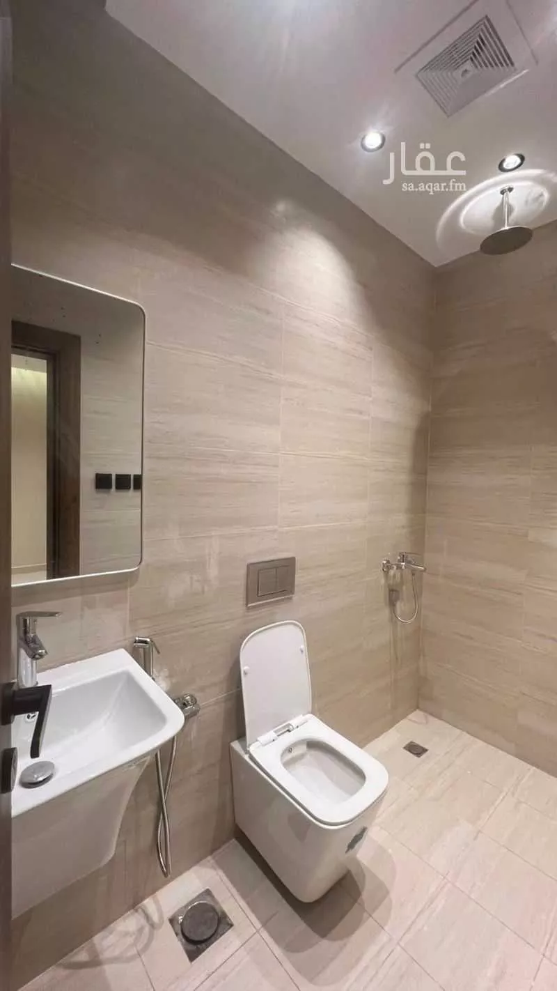 12 bedroom building in Umm Al Hamam Al Sharqi, Riyadh 9