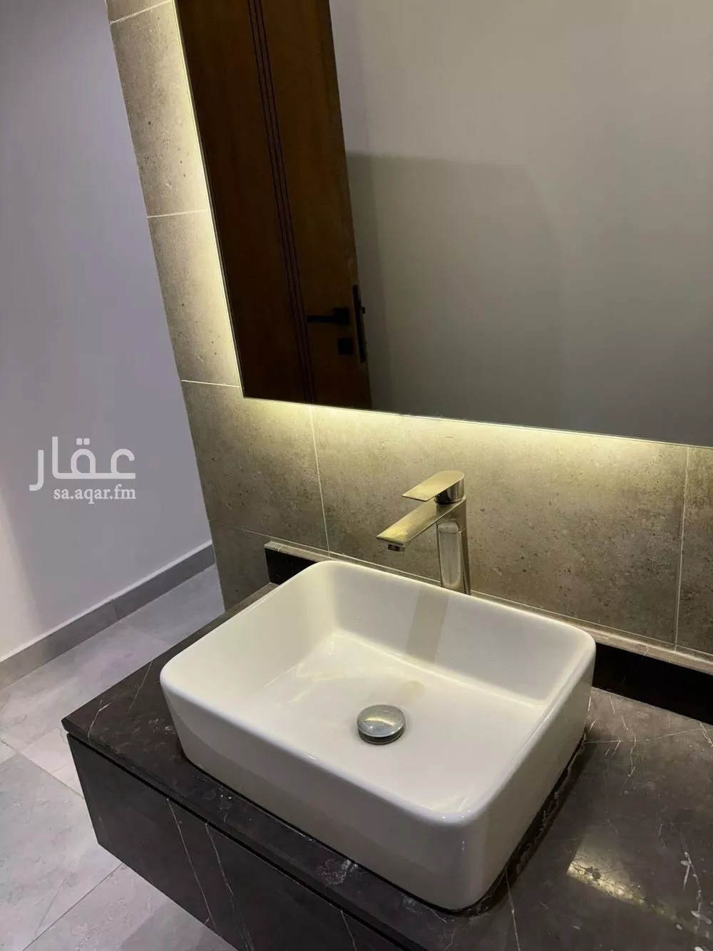 4 bedroom apartment in Al Salamah 2