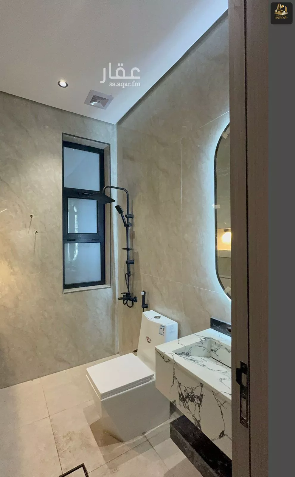6 bedroom villa in As Sawari 8