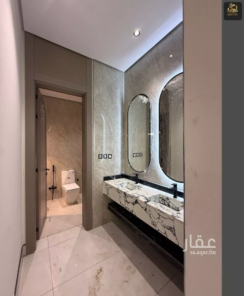 6 bedroom villa in As Sawari 9