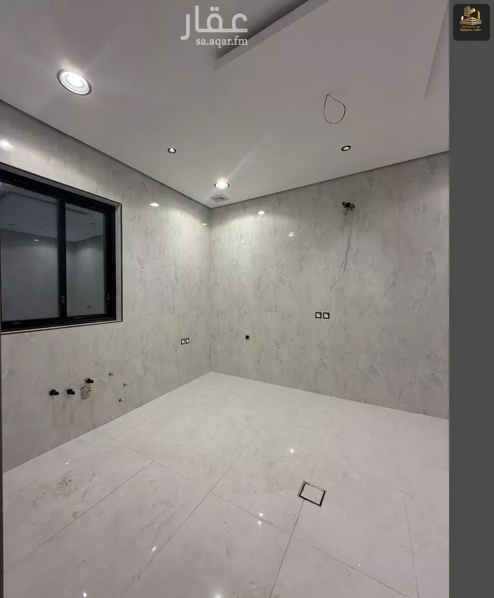 6 bedroom villa in As Sawari 10