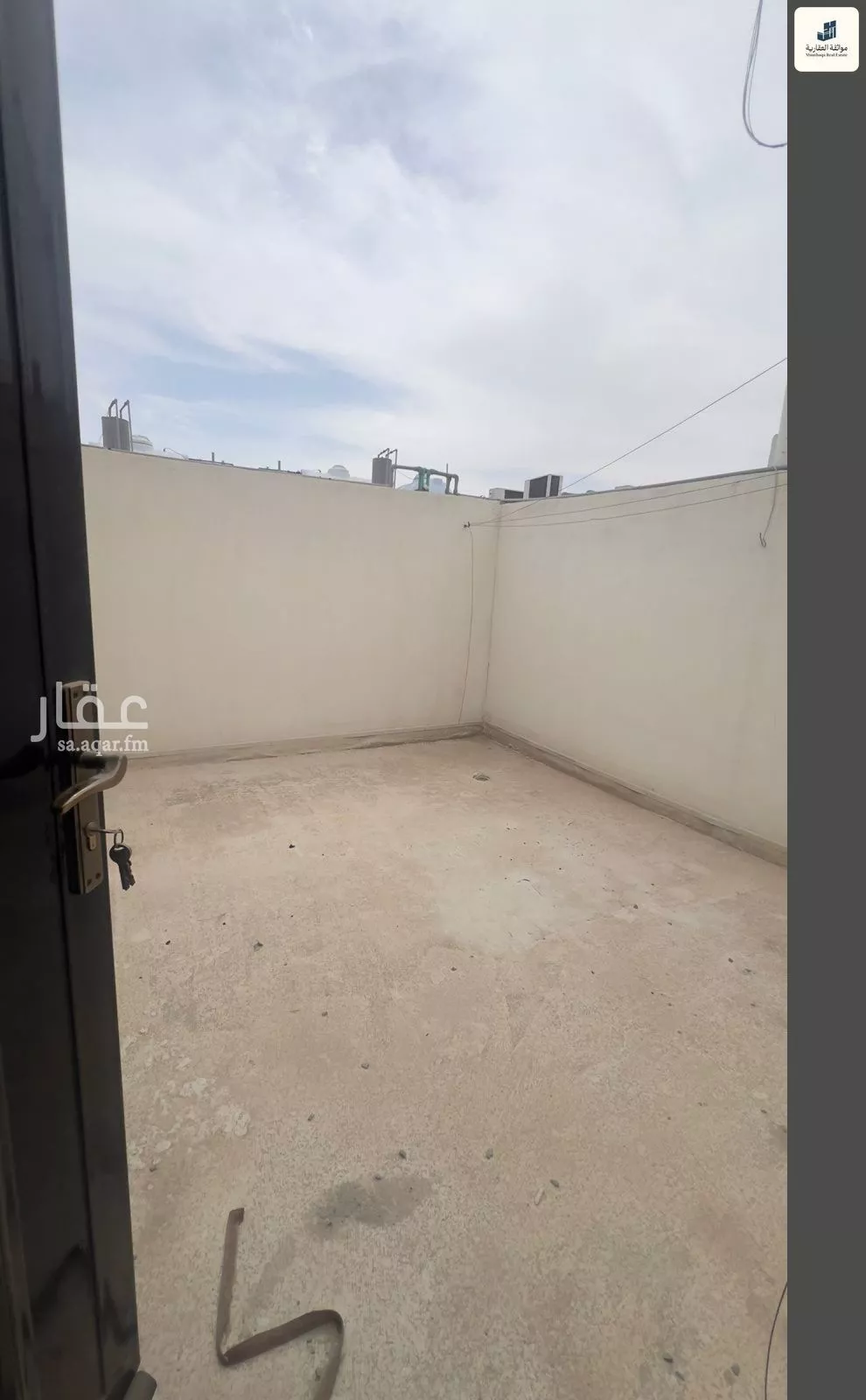 فيلا 5 غرف في السفن 12