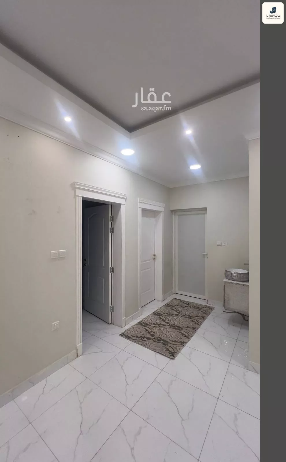 فيلا 5 غرف في السفن 20