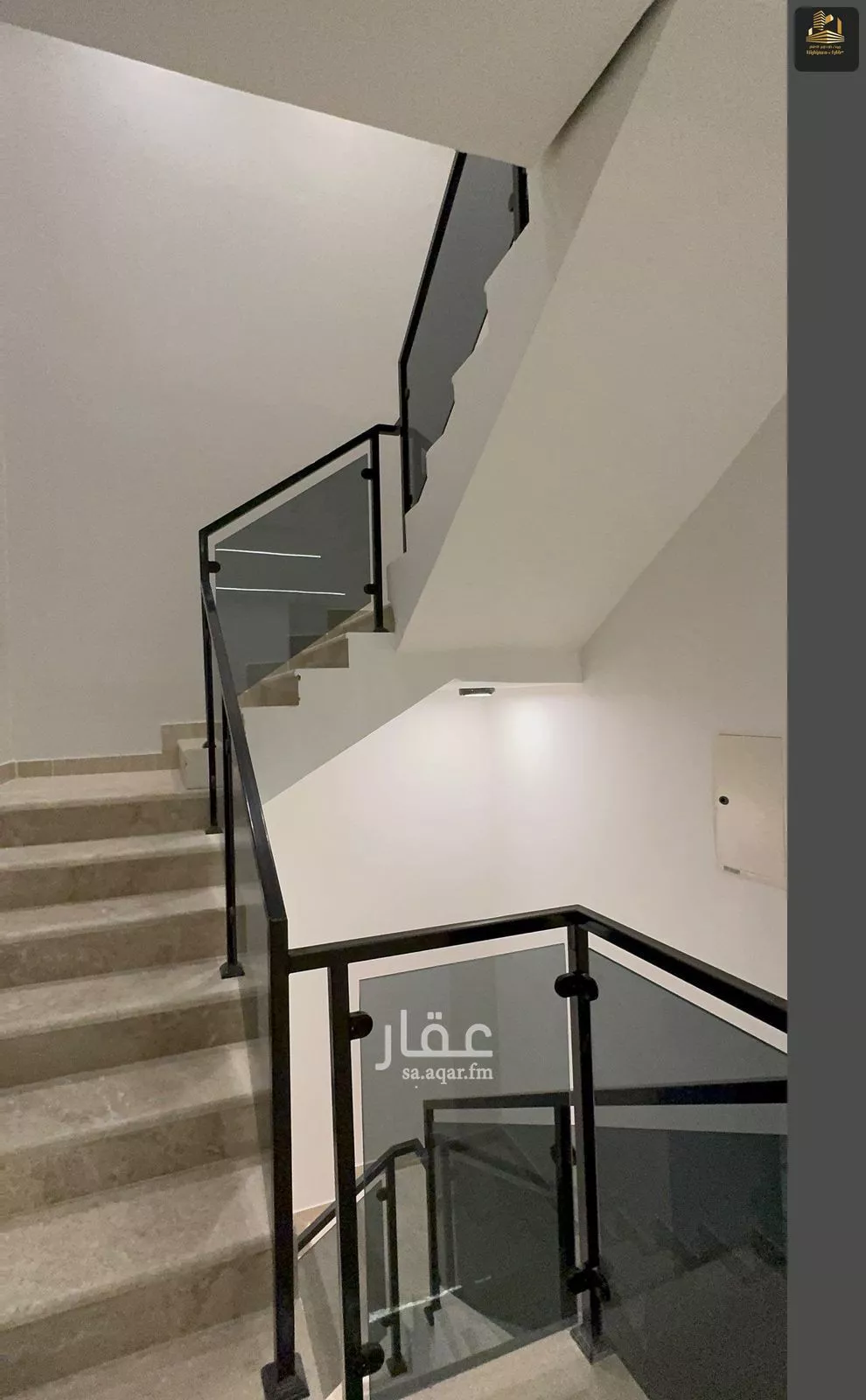 فيلا 5 غرف في الشراع 15