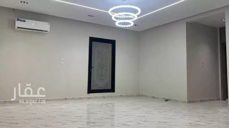 فيلا 6 غرف في الشراع 14
