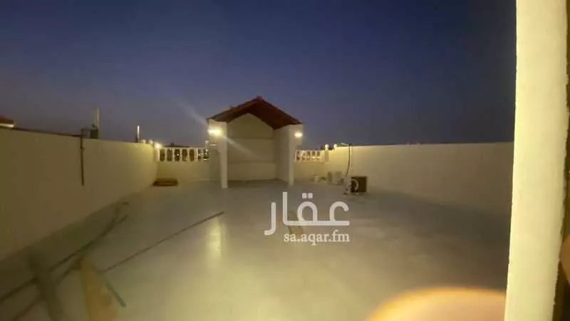 فيلا 6 غرف في الشراع 24