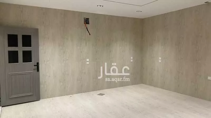 فيلا 6 غرف في الشراع 9