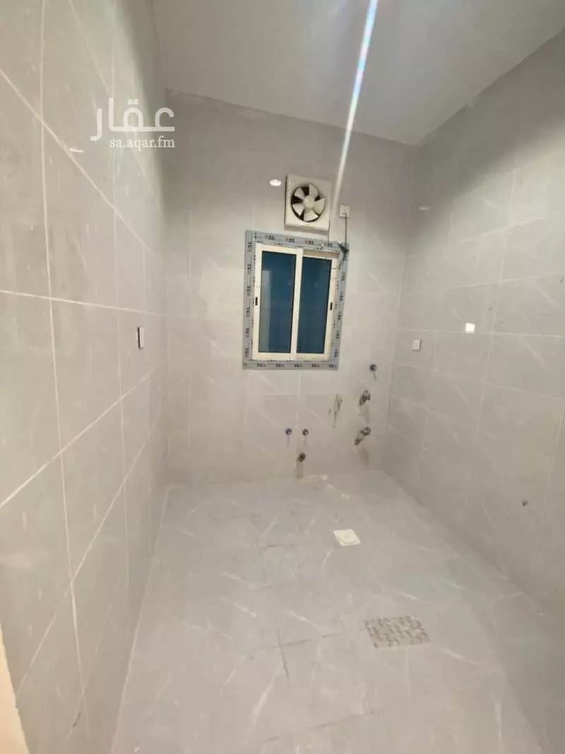 1 bedroom apartment in Jeddah 4