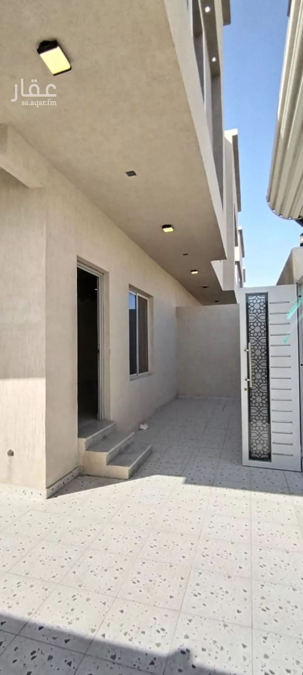 7 bedroom villa in Al Amwaj, Eastern Province 12