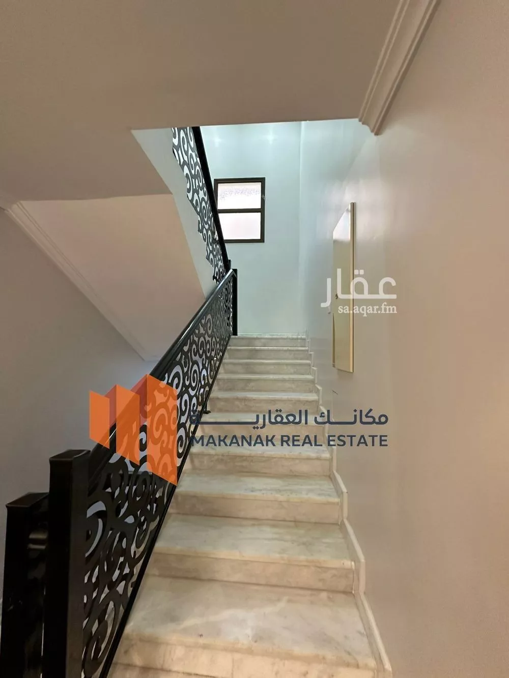 فيلا 6 غرف في الصواري 23