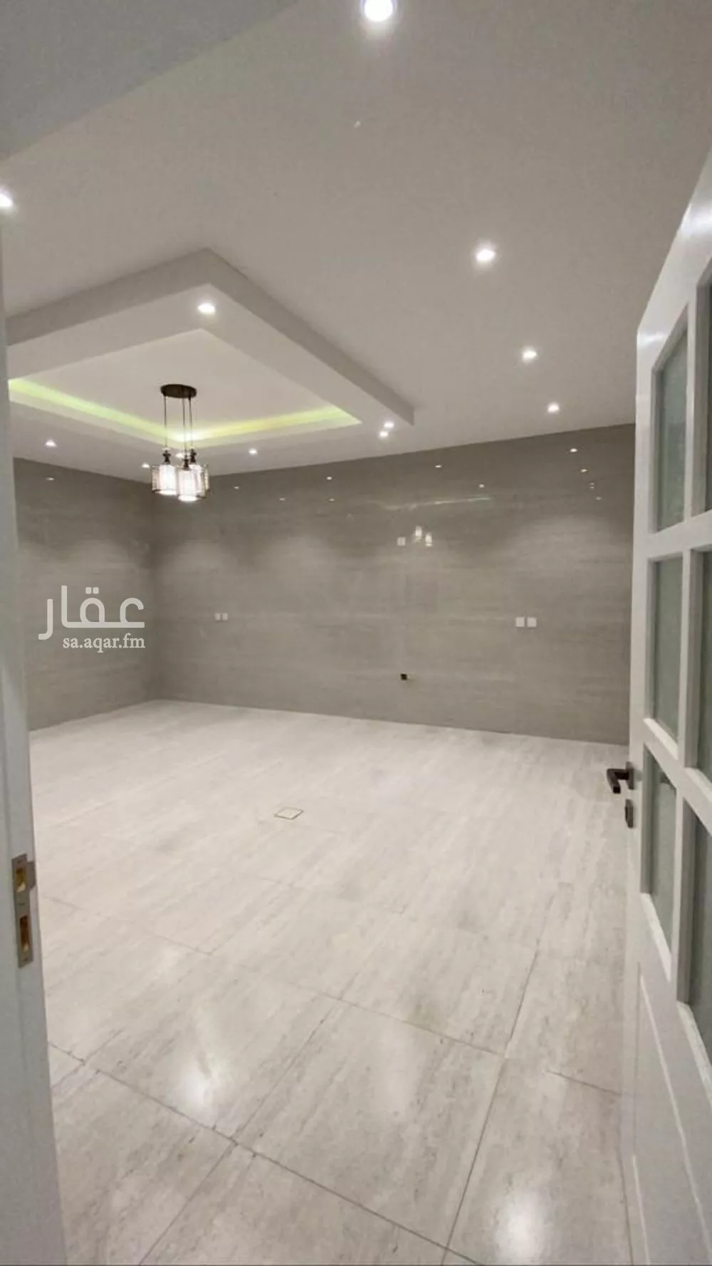 فيلا 5 غرف في الصواري 9