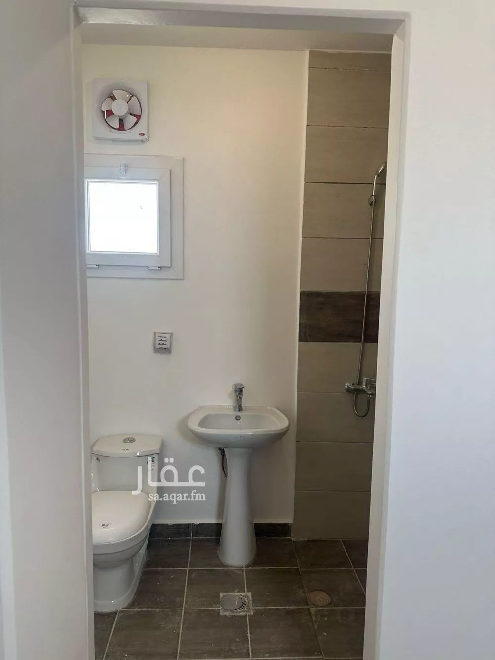 4 bedroom villa in Sidrah, Riyadh 8