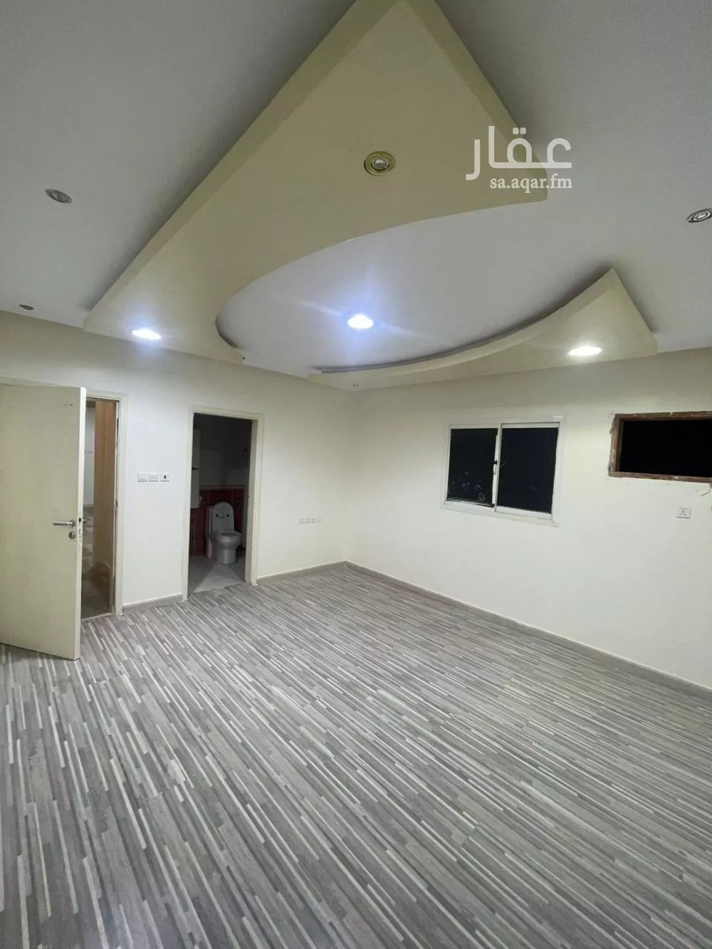 3 bedroom floor in Al Khaleej 3
