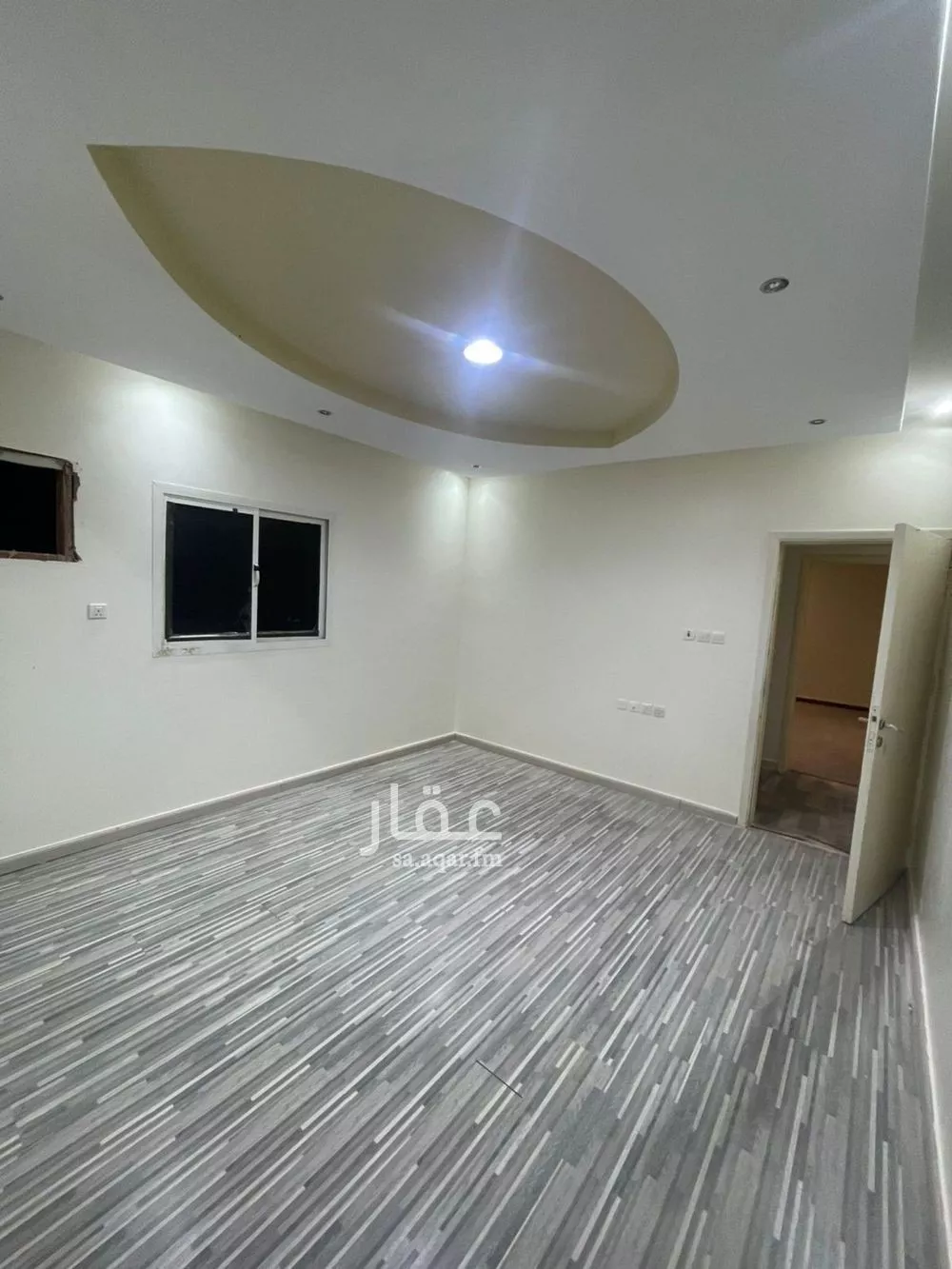 3 bedroom floor in Al Khaleej 5