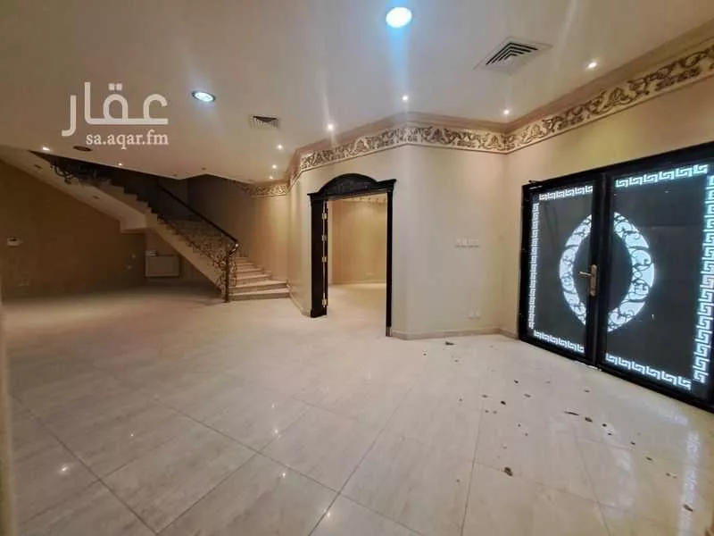 فيلا 7 غرف في الخزامى 17