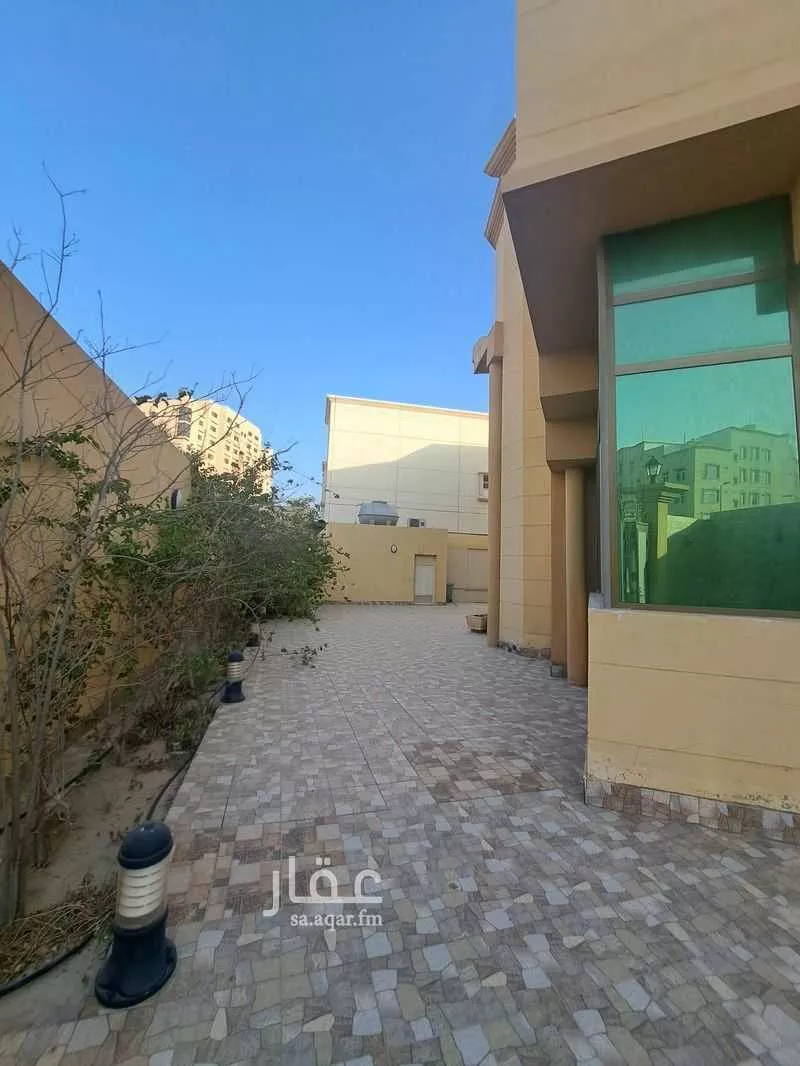 فيلا 7 غرف في الخزامى 20