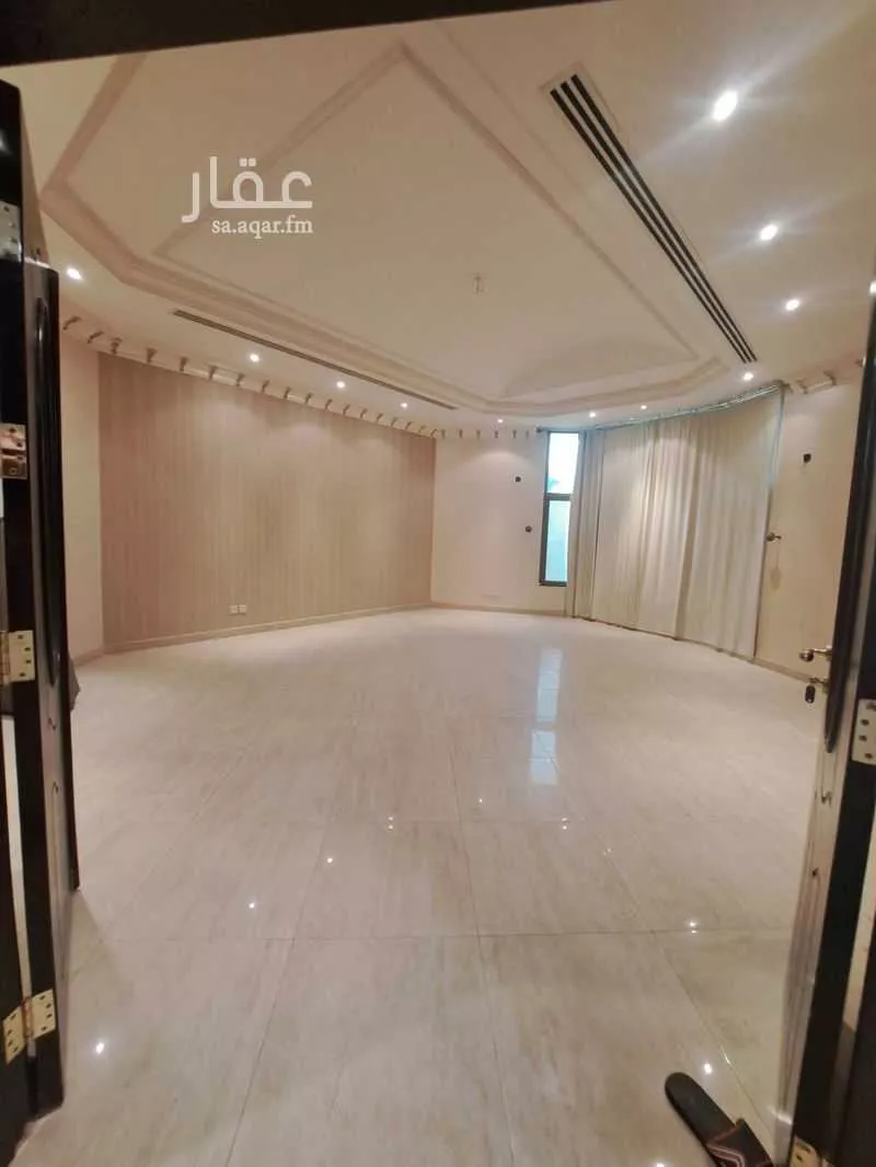 فيلا 7 غرف في الخزامى 26