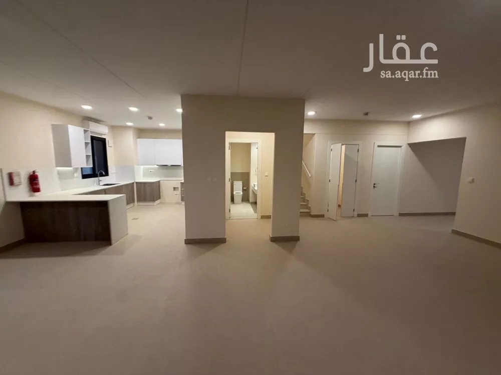 فيلا 4 غرف في المونسية، الرياض 5