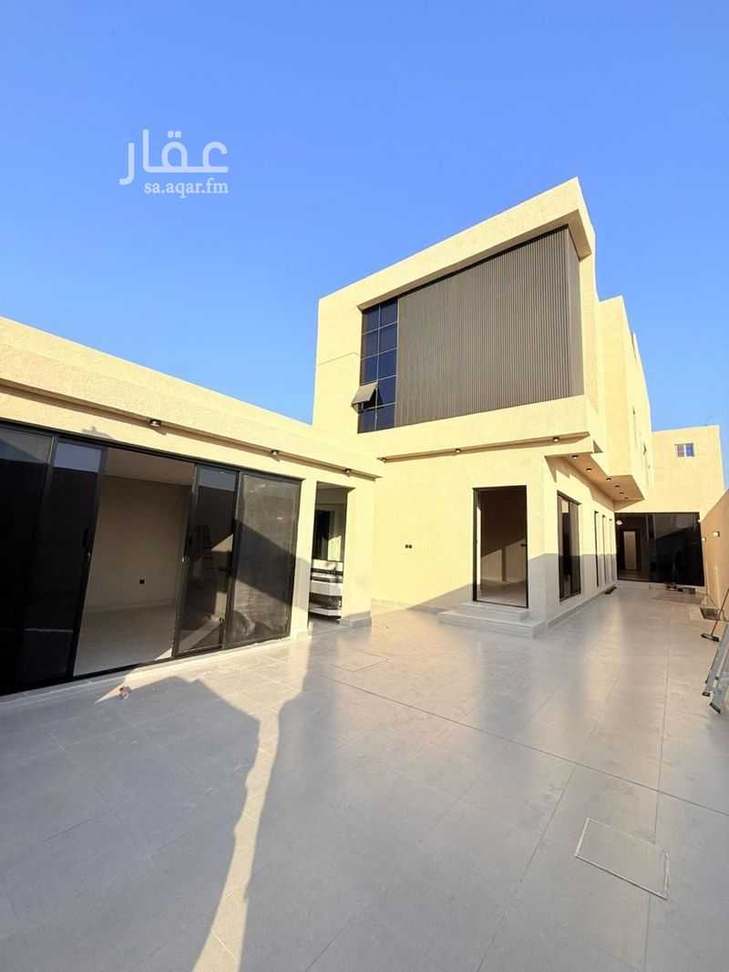 4 bedroom villa in Al Amwaj, Eastern Province 9
