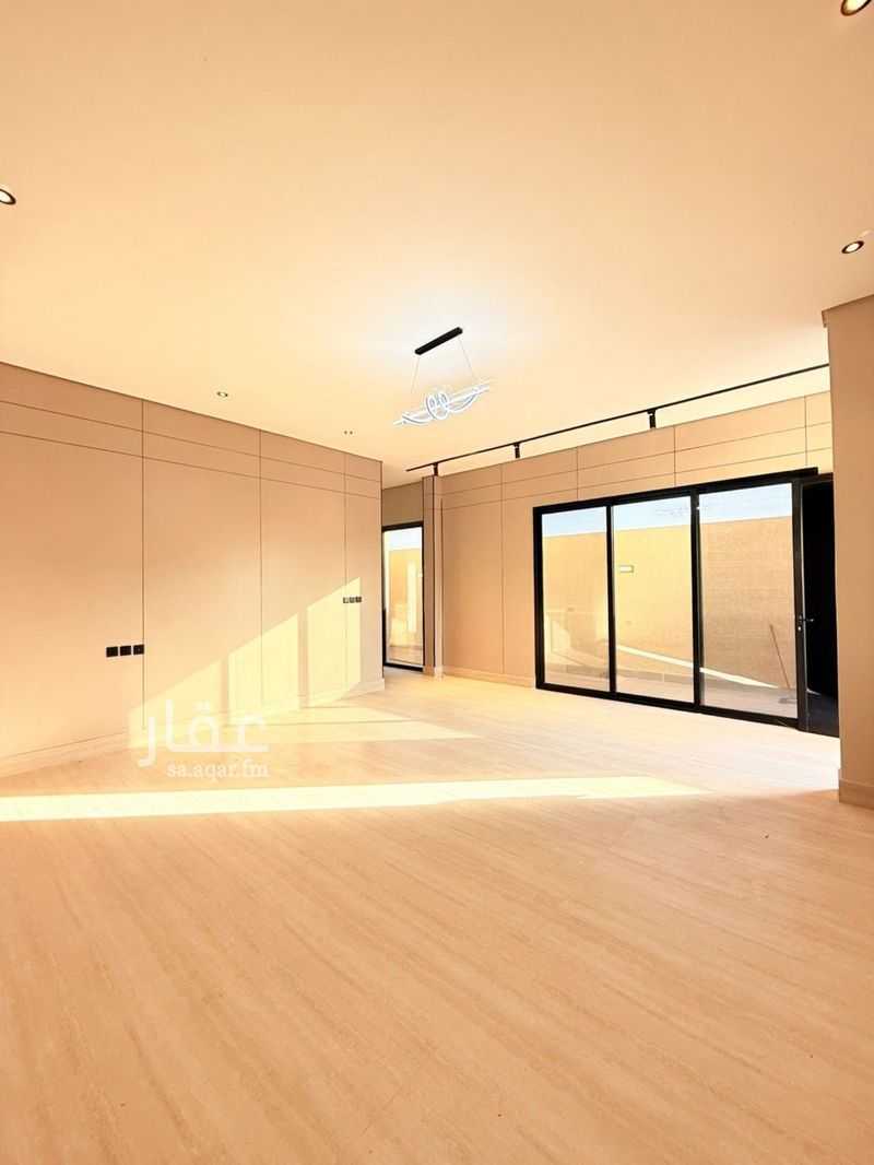 4 bedroom villa in Al Amwaj, Eastern Province 13