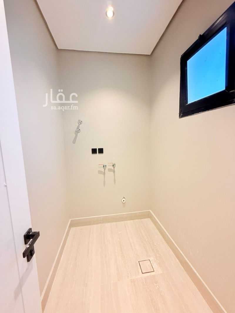 4 bedroom villa in Al Amwaj, Eastern Province 3